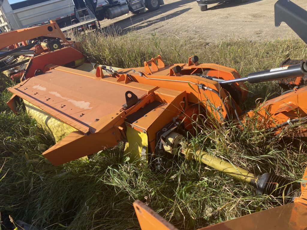 Fella 9.1M Triple Mower 2