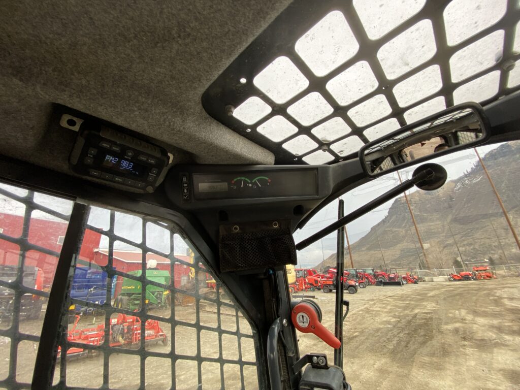 2022 John Deere 325G Track Loader 6