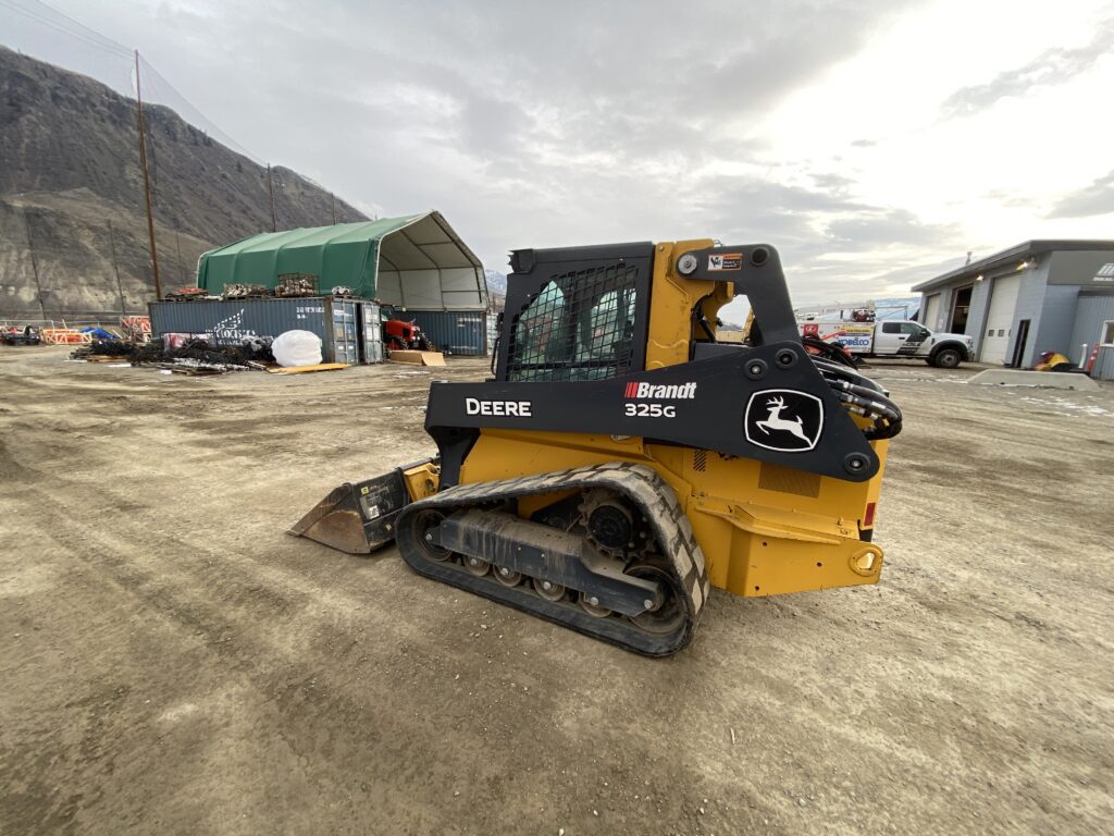 2022 John Deere 325G Track Loader 1