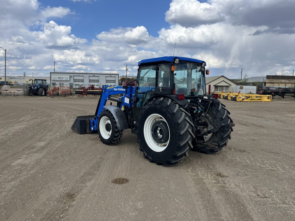 2012 New Holland T4040 Tractor 7