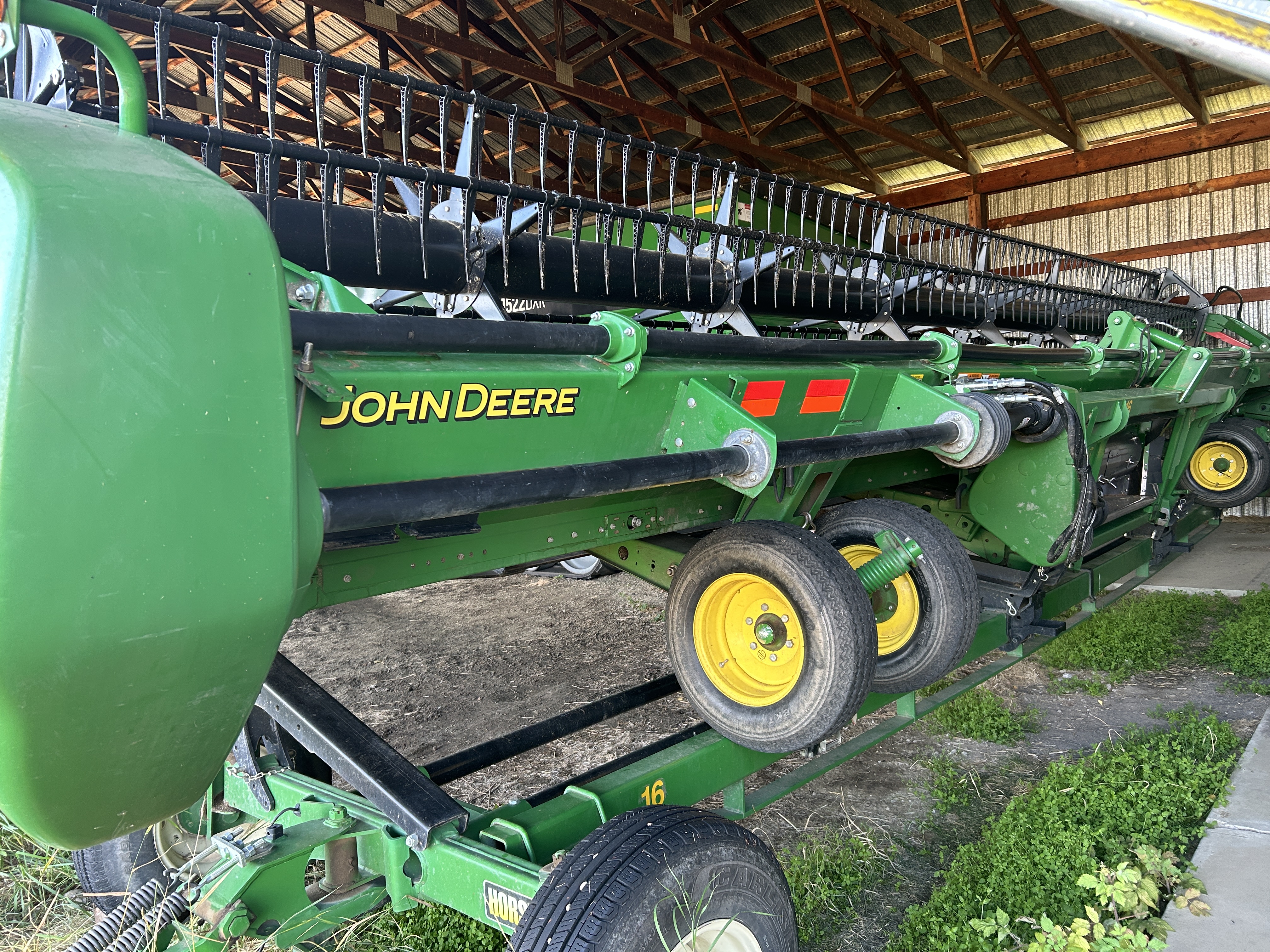 2018 John Deere 735D Header 1