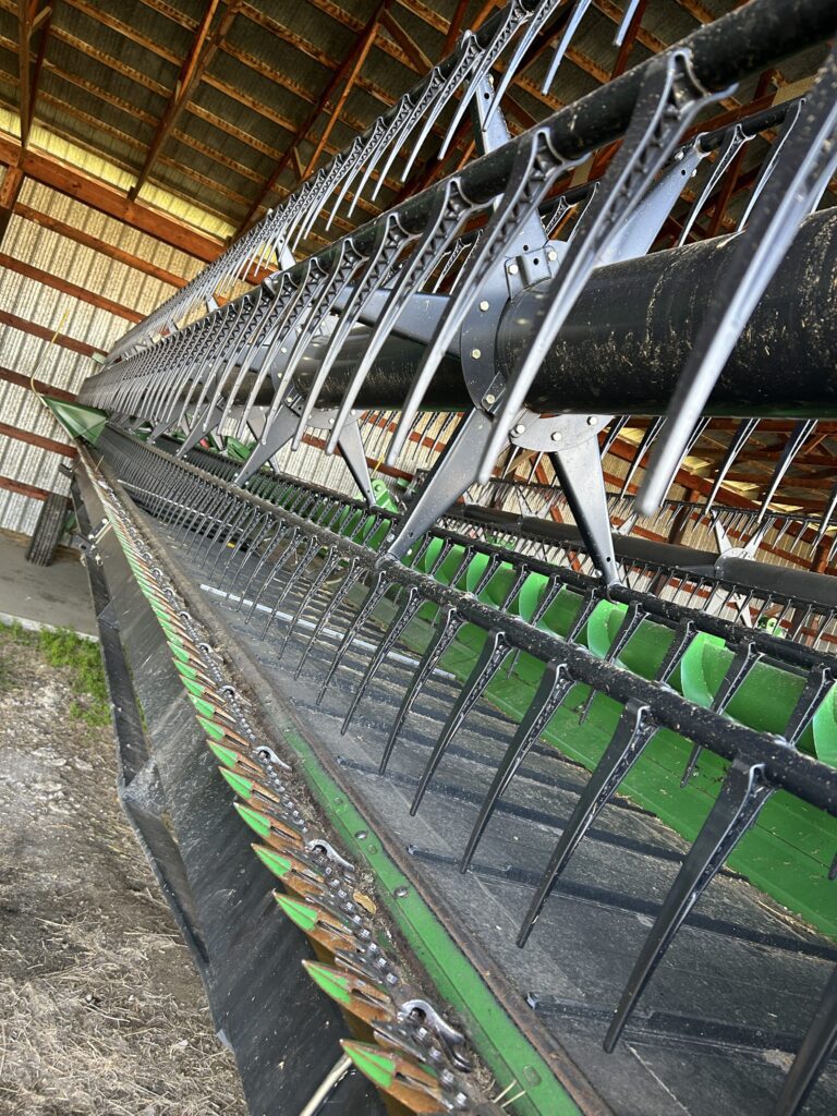 2018 John Deere 735D Header 3