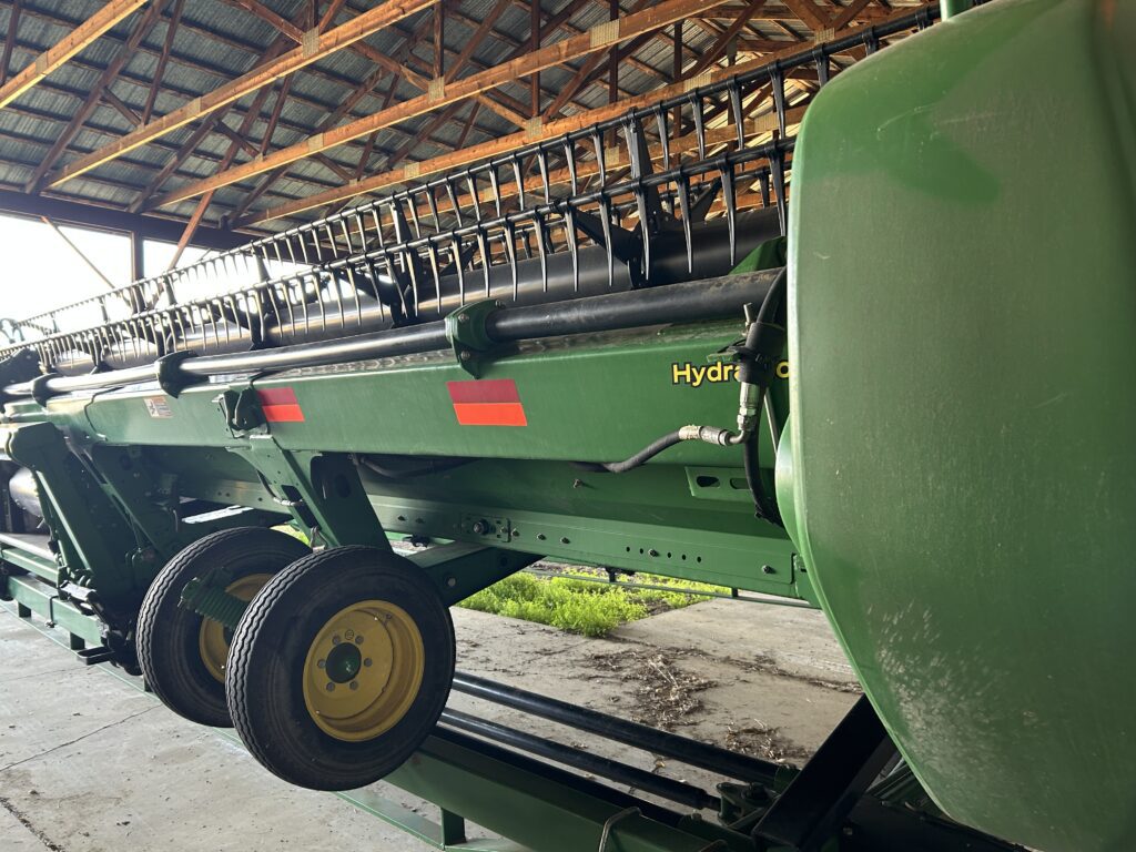 2018 John Deere 735D Header 3