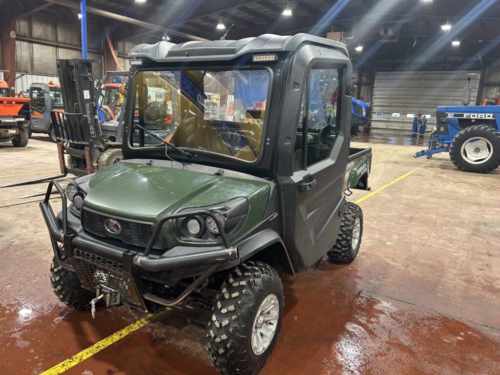 2018 Kubota RTV-XG850GLA 1