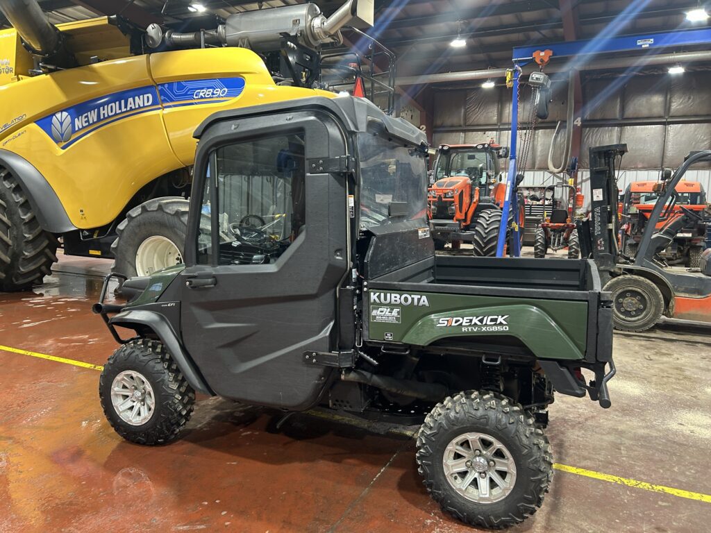 2018 Kubota RTV-XG850GLA 2