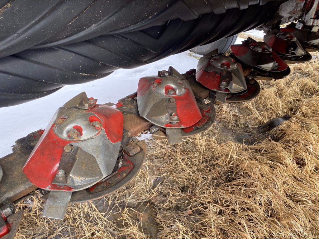 2013 New Holland H7460 Discbine 7