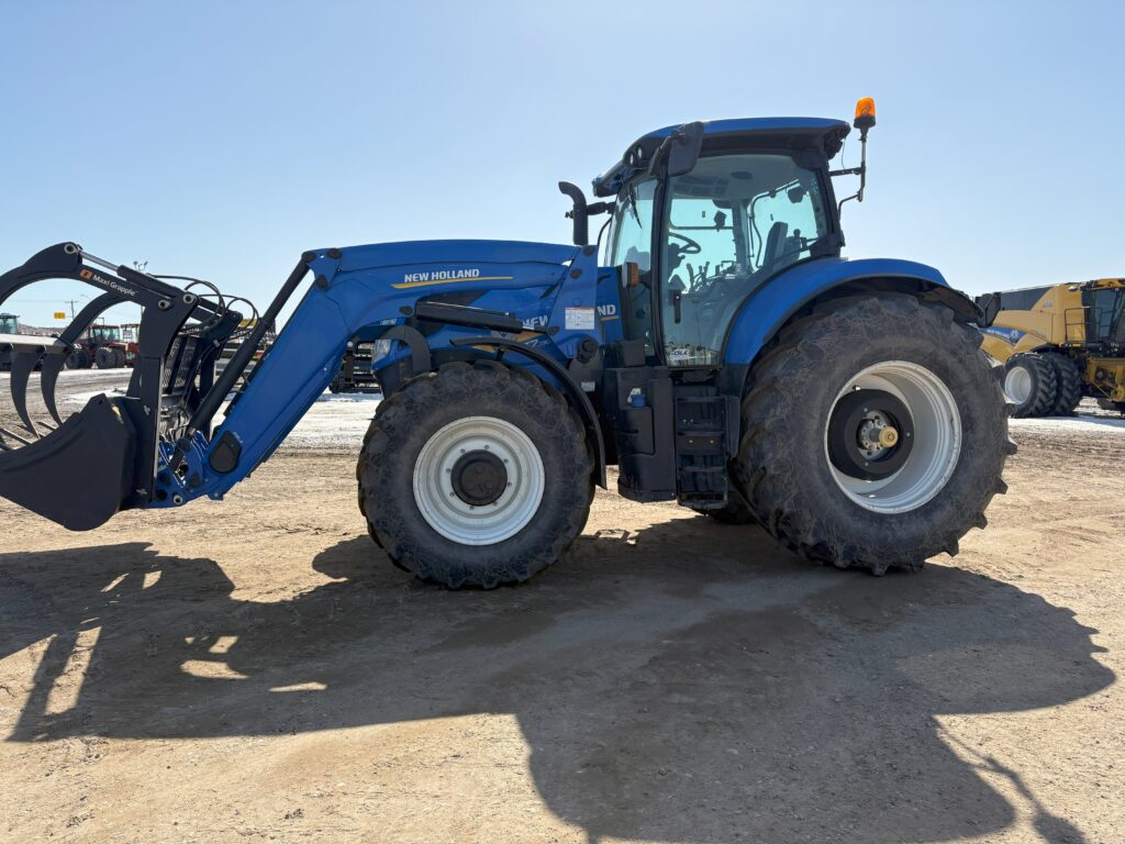 2021 New Holland T7.190 Classic Tractor 2