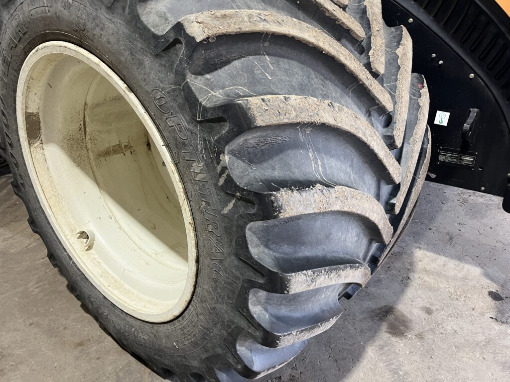 2019 New Holland T9.600 CVT Tractor 3