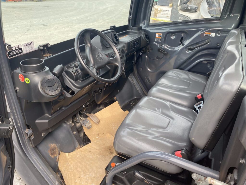 2017 Kubota RTV-X1100 Diesel with Cab (Heat and A/C) 10