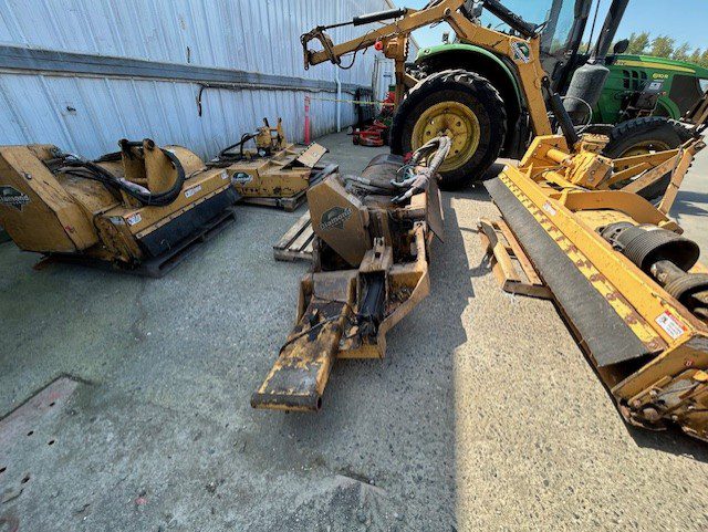 2016 John Deere 6110R with Diamond Mower Package 7