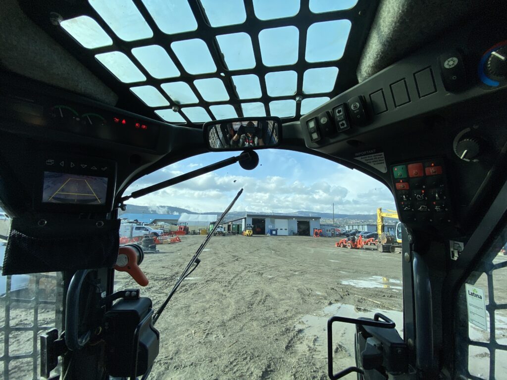 2018 John Deere 330G Skid Steer 7