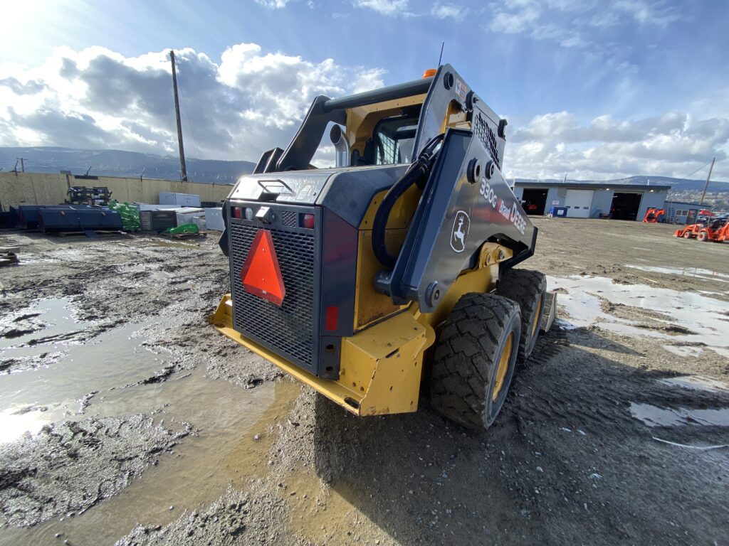 2018 John Deere 330G Skid Steer 5