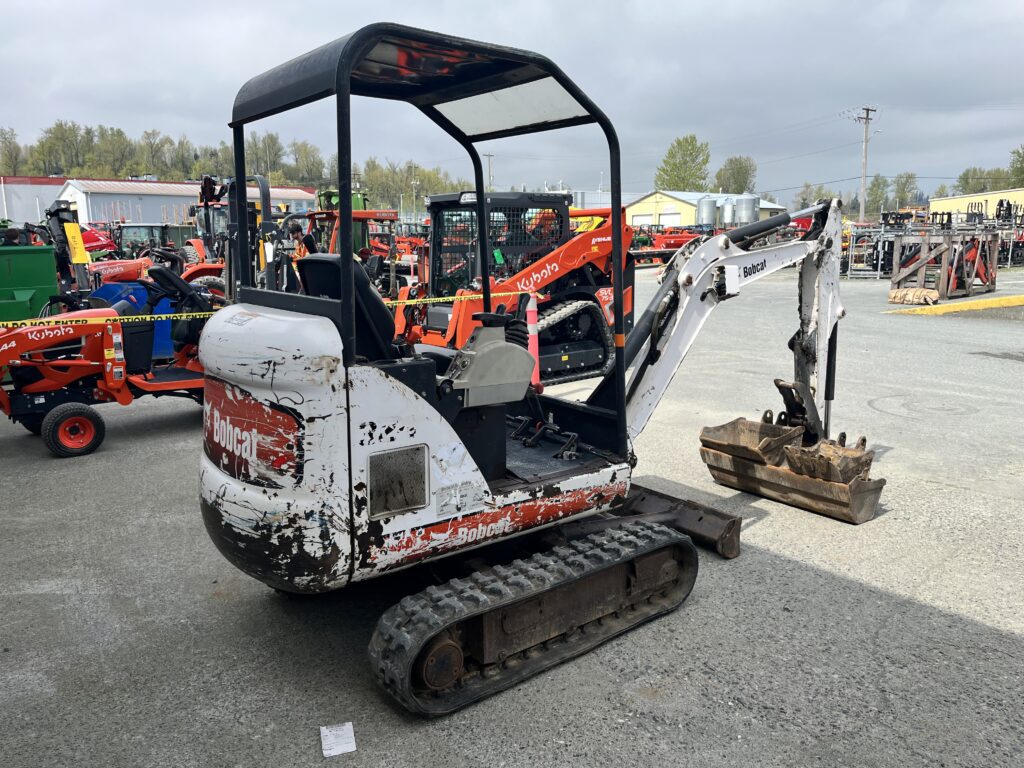 2012 Bobcat 324 Excavator 3