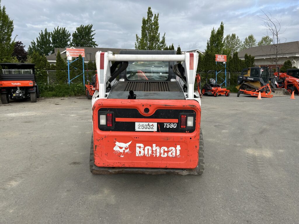 2014 BOBCAT T590 3