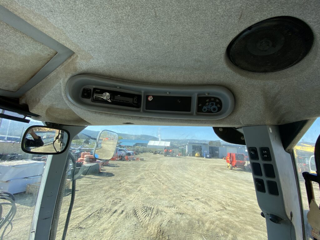 2009 New Holland T7030 6