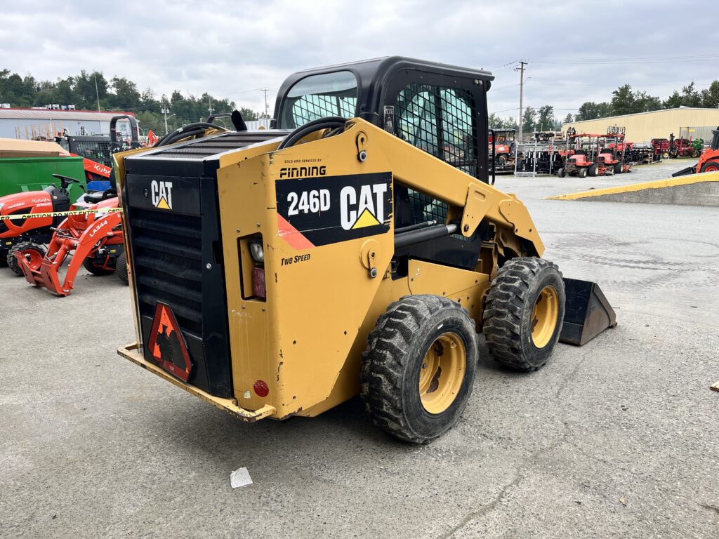 2013 Cat 246D Skid Steer 2