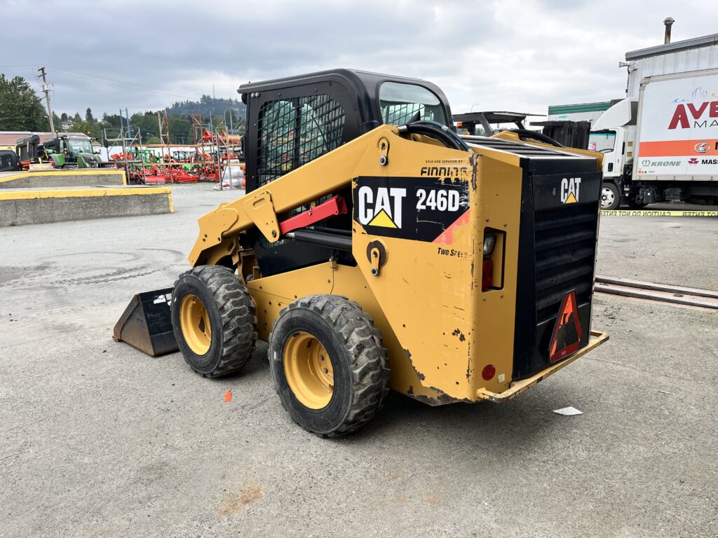 2013 Cat 246D Skid Steer 3