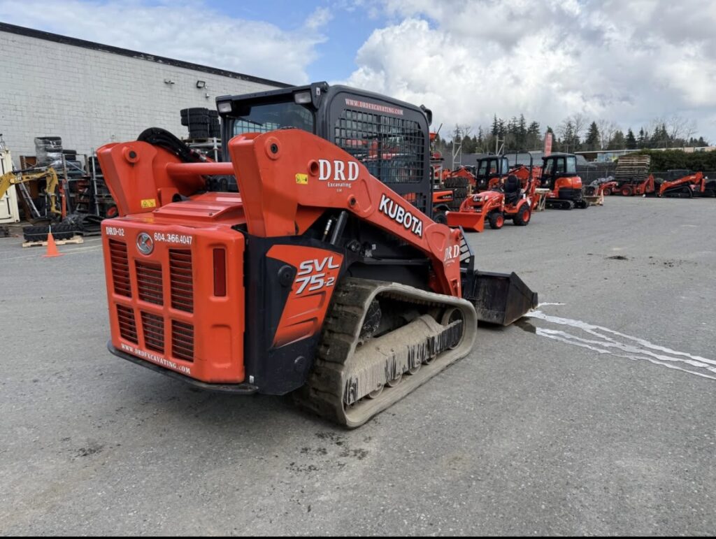 2020 SVL75-2 3