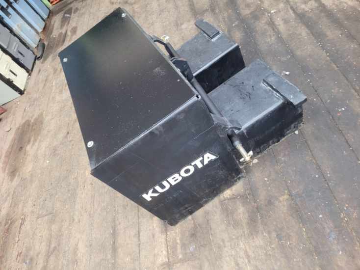 Kubota M9244 Ballast Box 0