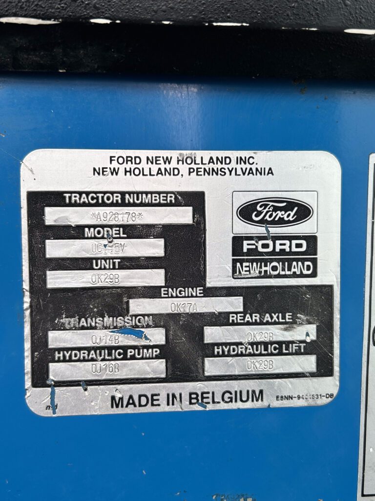 1990 New Holland 8630 FWA Tractor 9