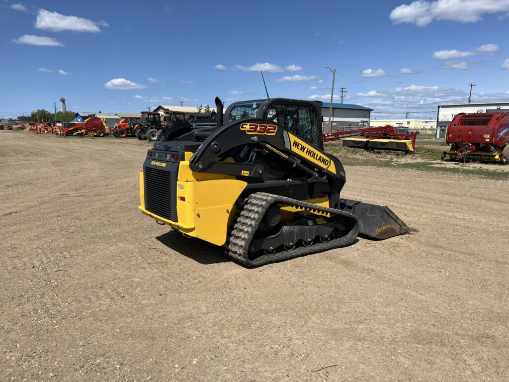 2022 New Holland C332 Compact Track Loader 2