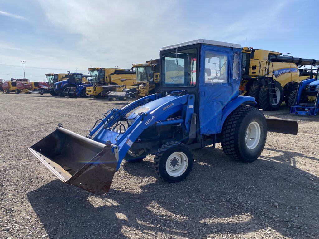 2001 New Holland TC35D Tractor 1