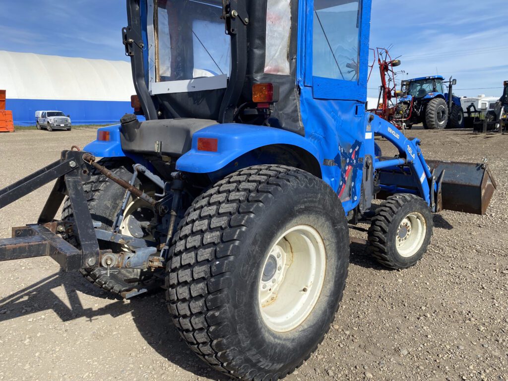 2001 New Holland TC35D Tractor 5