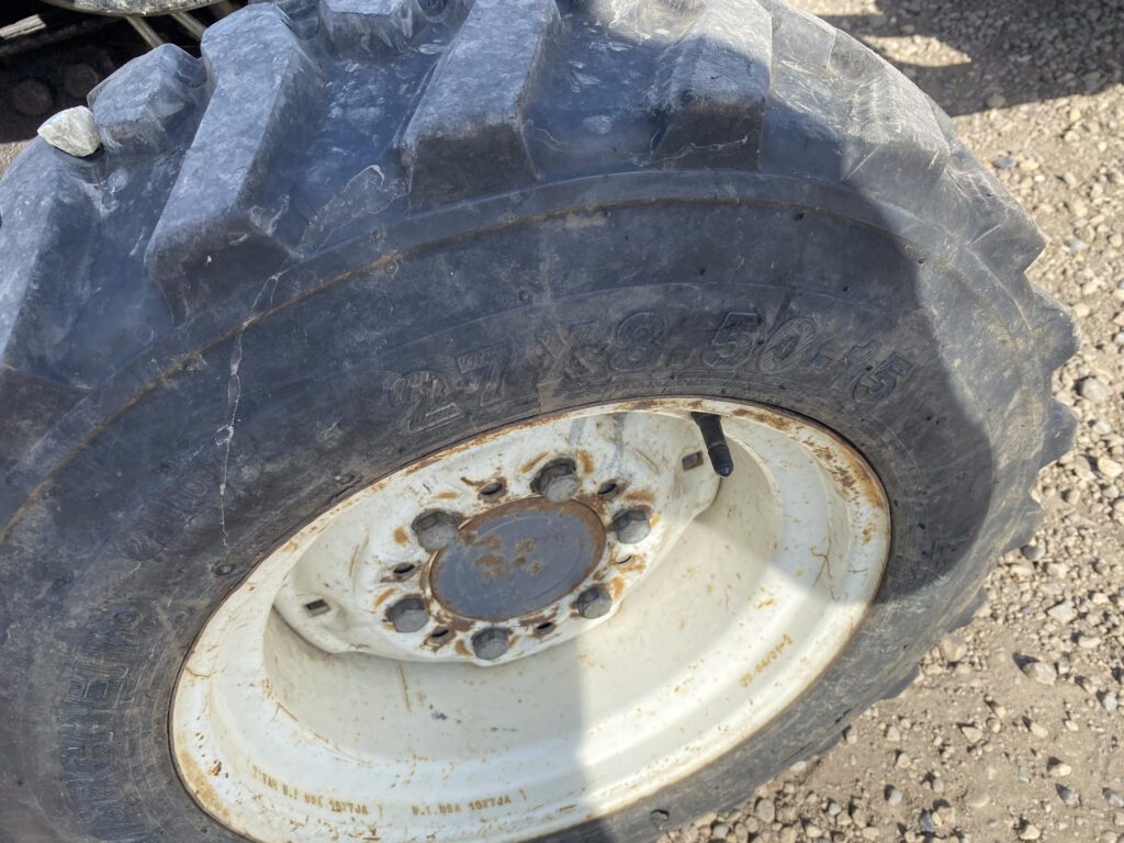 2001 New Holland TC35D Tractor 8