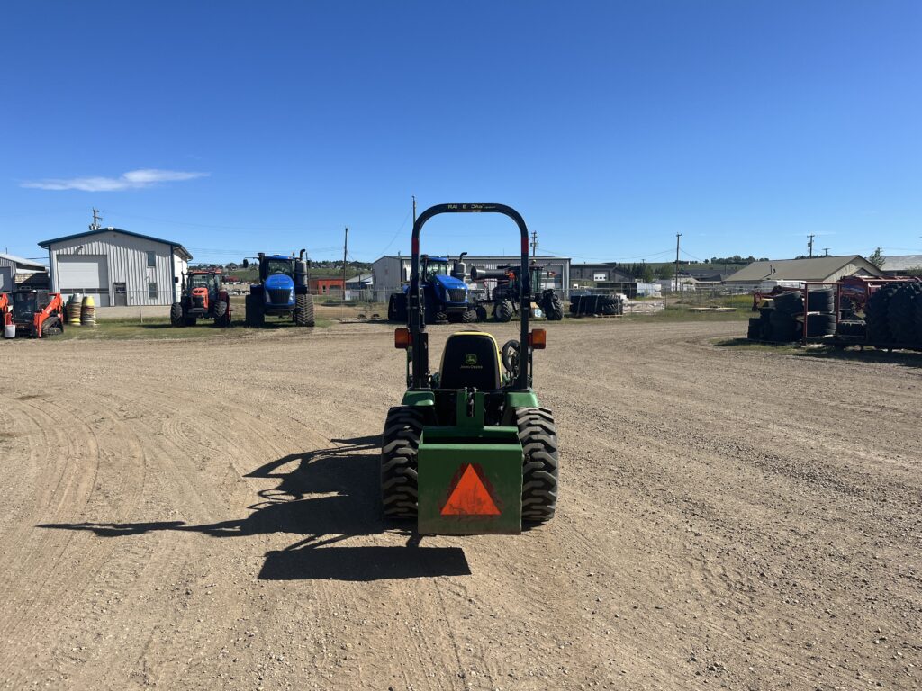 2011 John Deere 2320 Compact Tractor 4