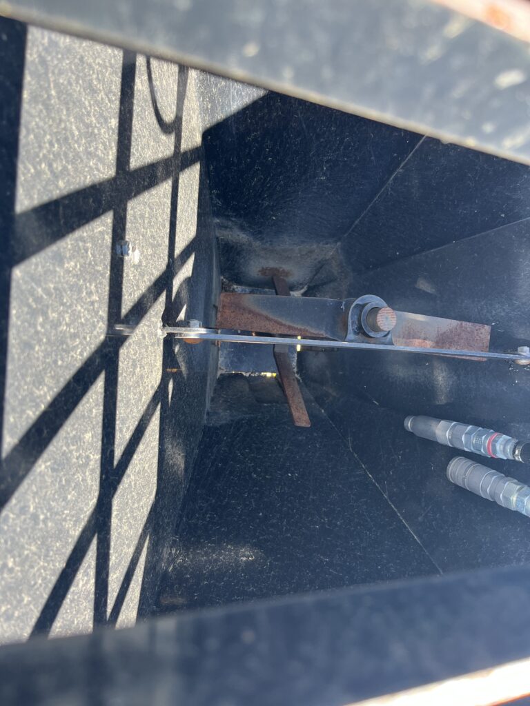 2015 Erskine 900761 Skidsteer Sand & Salt Spreader 5