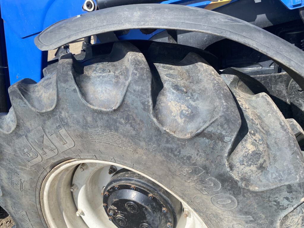 2013 New Holland T6.175 Tractor 7