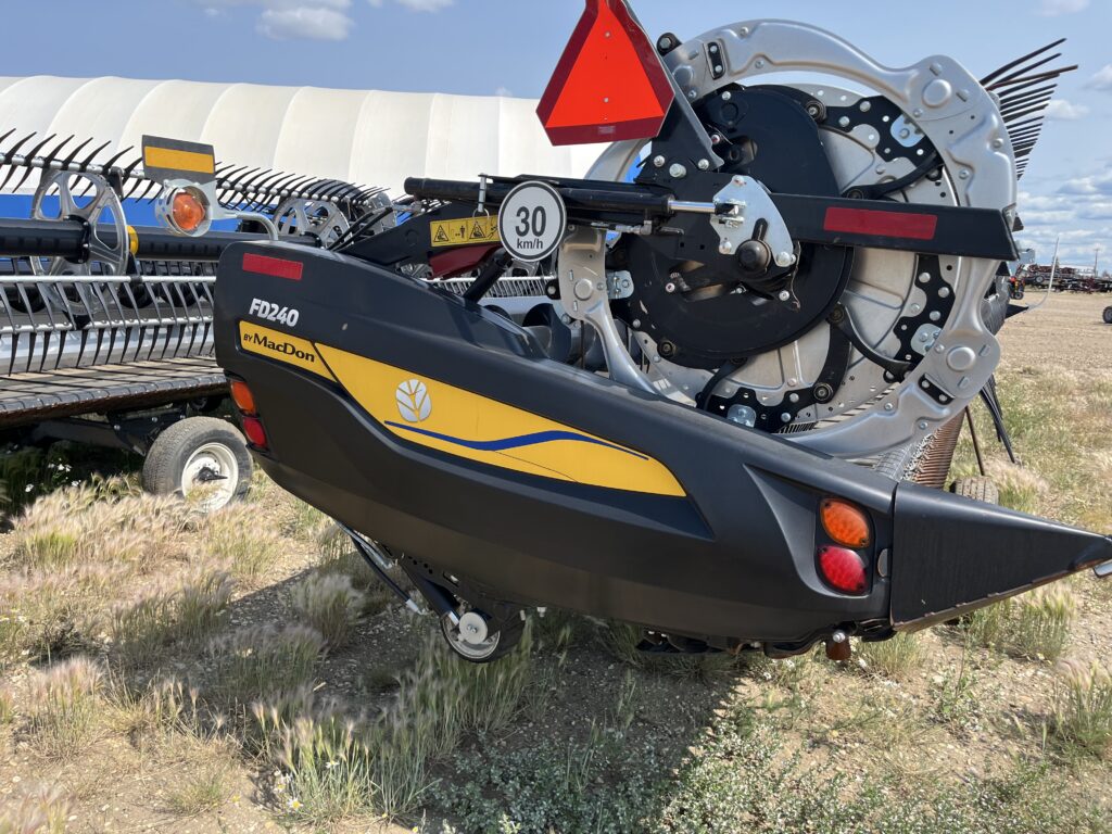 2023 MacDon FD240 FlexDraper Header 2