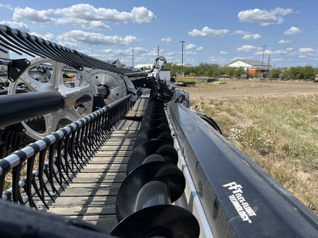 2023 MacDon FD240 FlexDraper Header 3