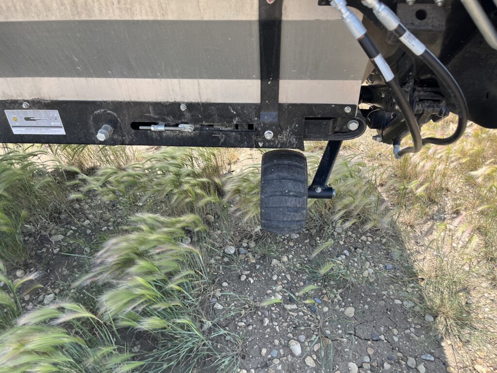 2023 MacDon FD240 FlexDraper Header 4