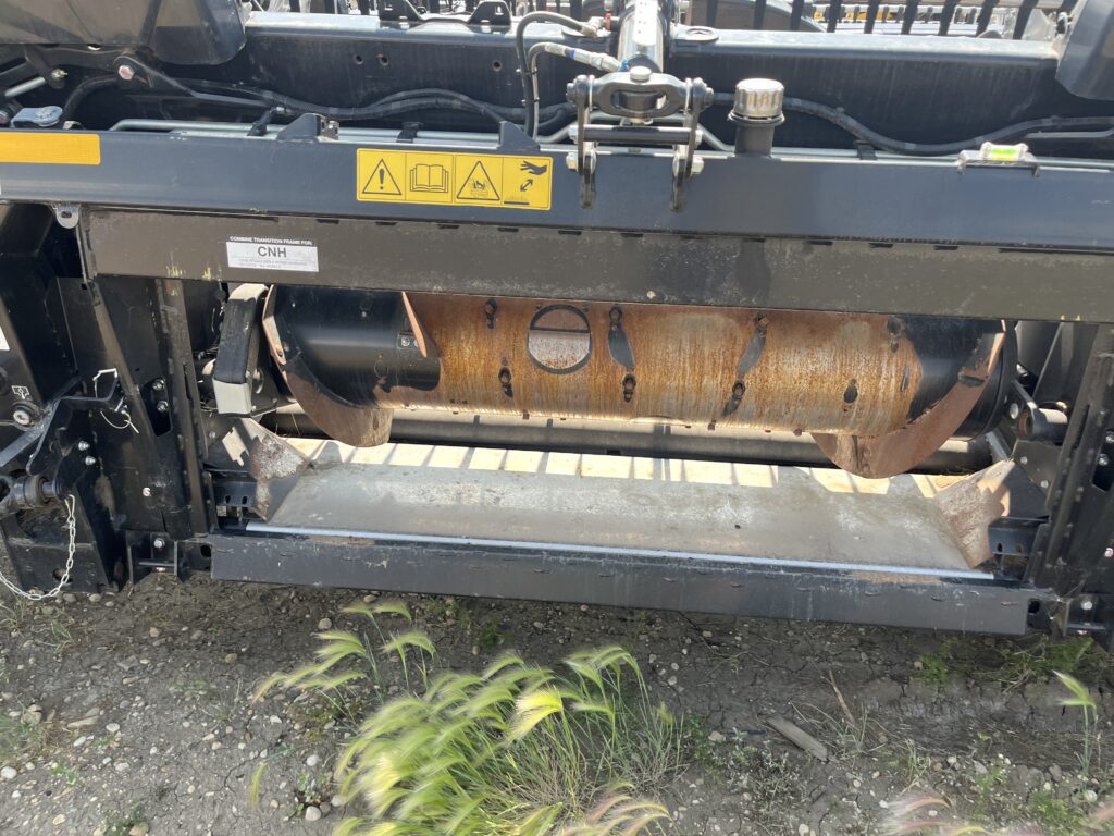 2023 MacDon FD240 FlexDraper Header 5