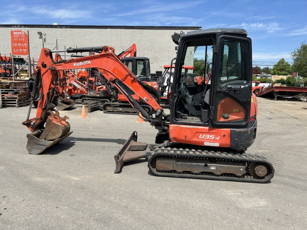 2017 Kubota U35-4G