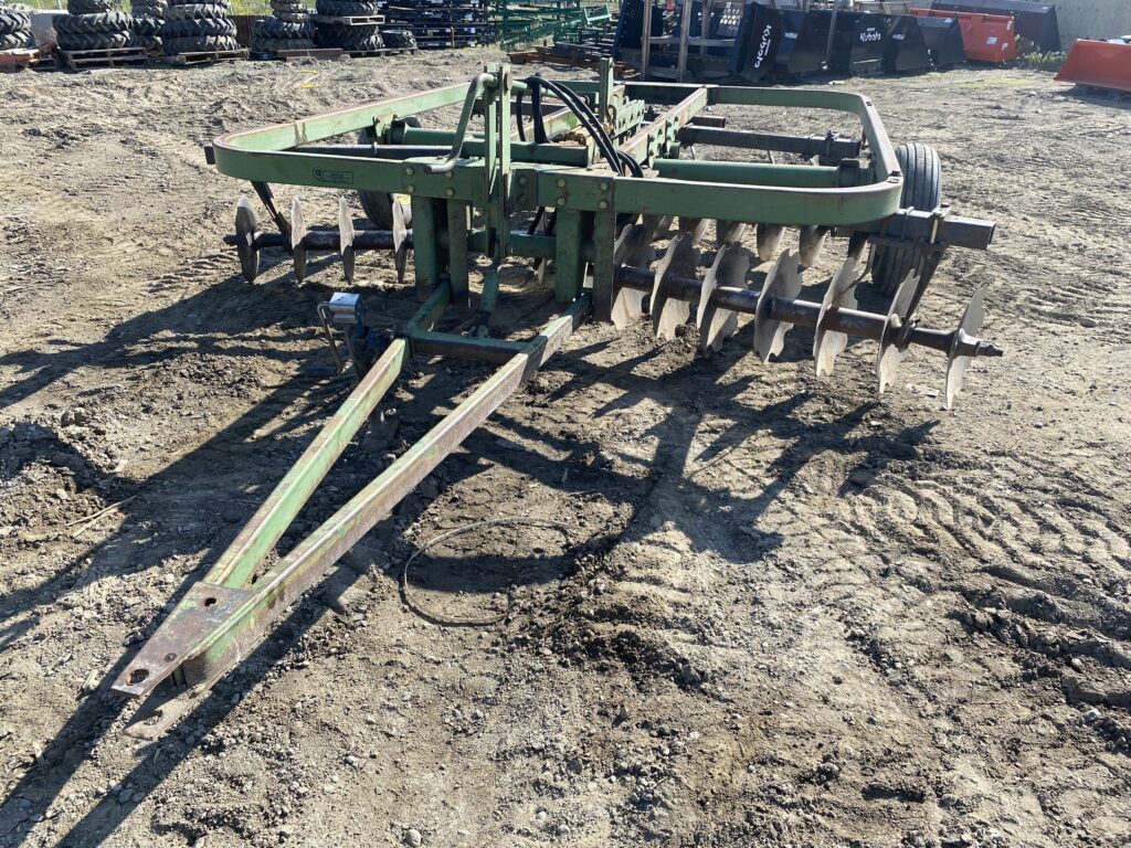 John Deere 115 Disc Harrow 1