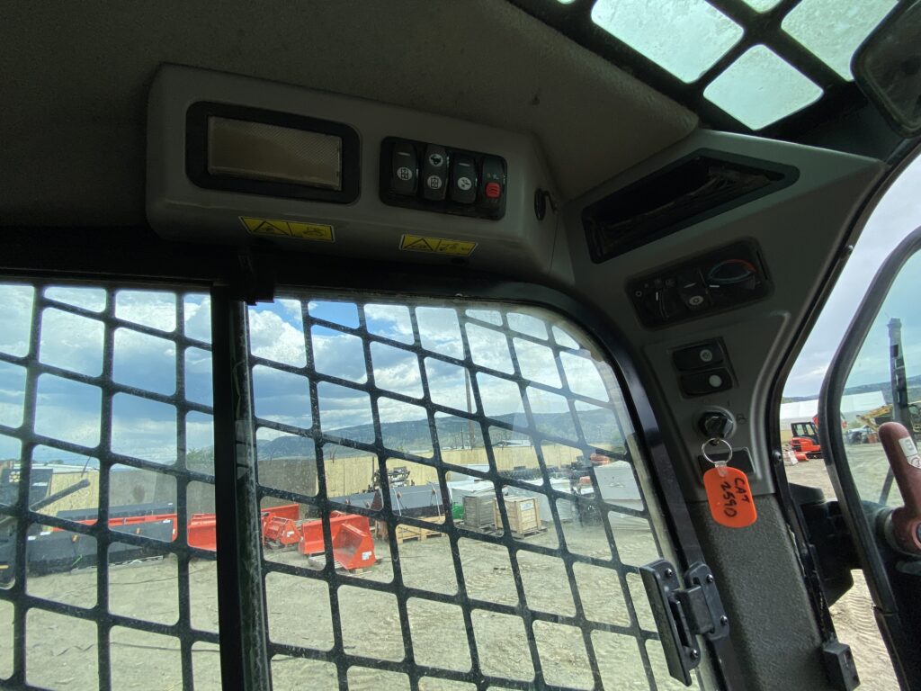 2017 Cat 259D 5