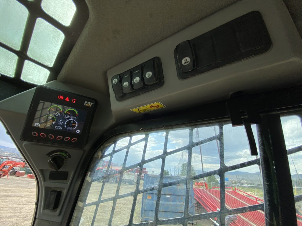 2017 Cat 259D 6