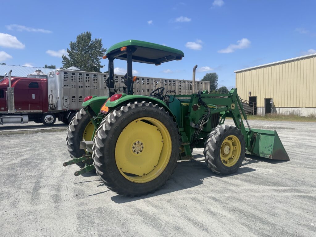 2004 John Deere 6420 Tractor 3