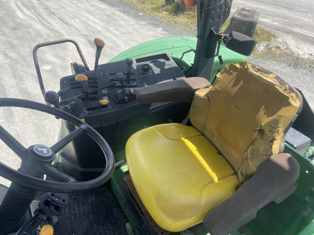 2004 John Deere 6420 Tractor 6
