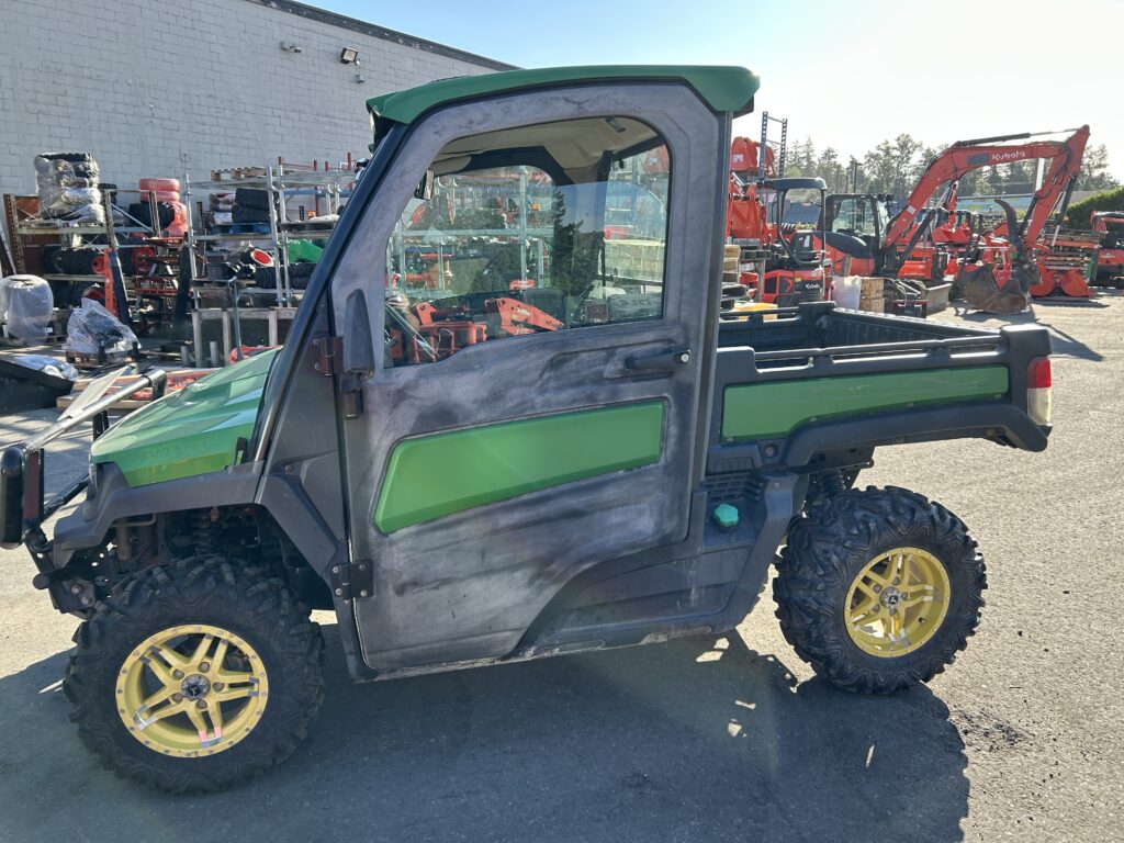 2020 Deere XUV 865R 1