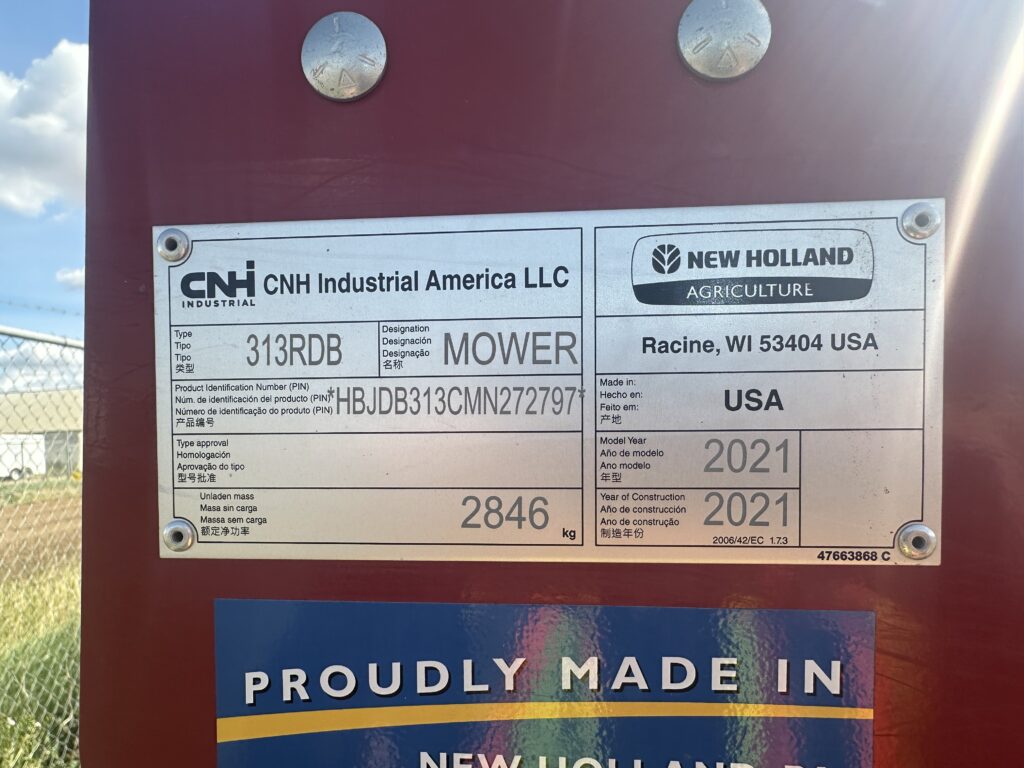 2021 New Holland DB313R Discbine 4