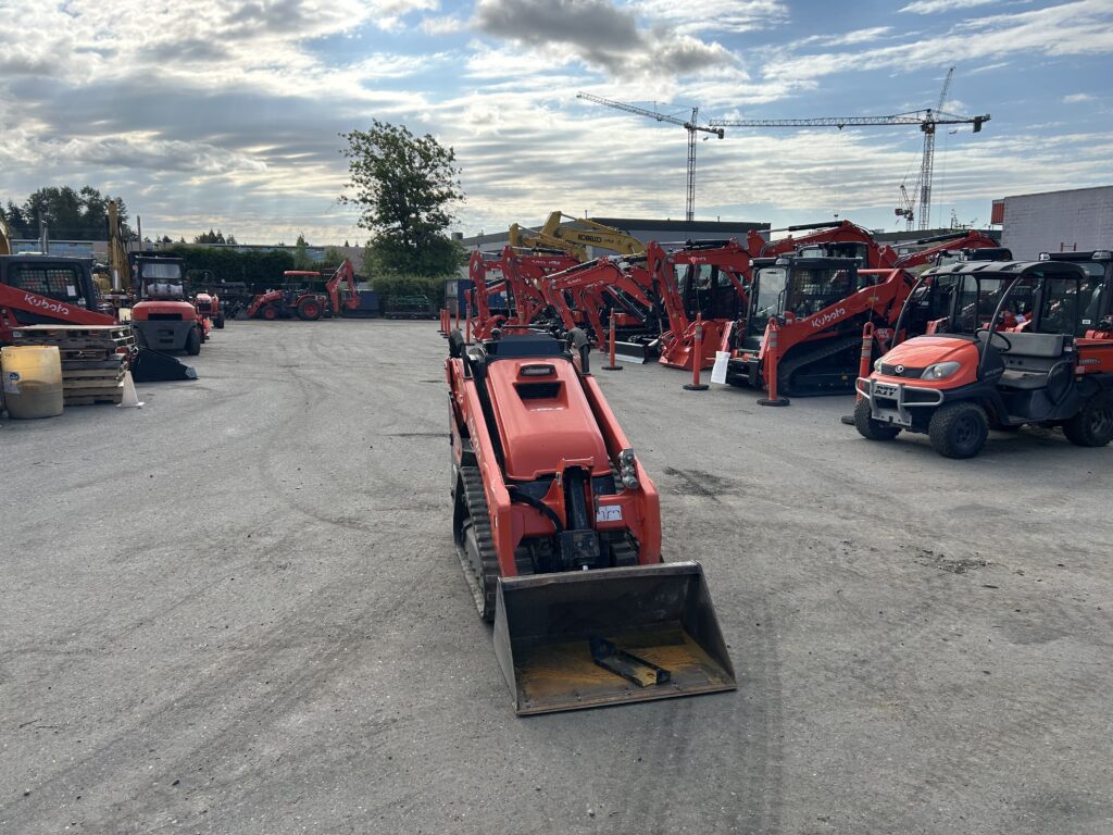 2022 KUBOTA SCL1000 2