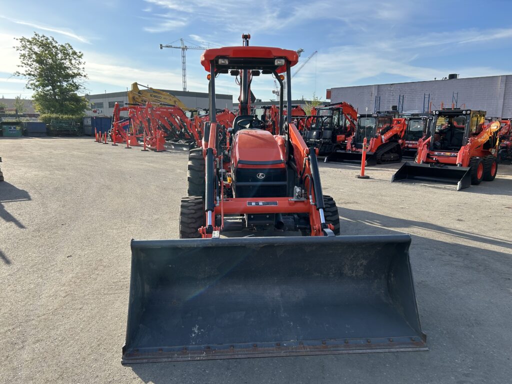 2023 KUBOTA M62RC TLB 1