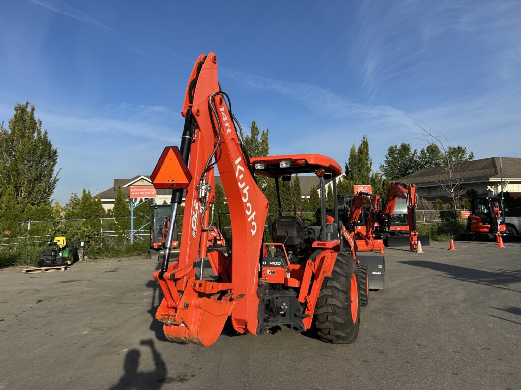 2023 KUBOTA M62RC TLB 2