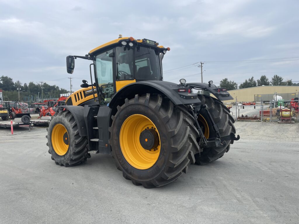 2018 JCB 8330 FastTrac 3