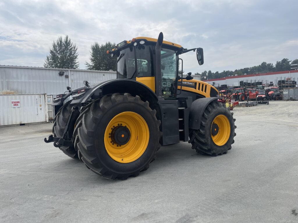 2018 JCB 8330 FastTrac 2