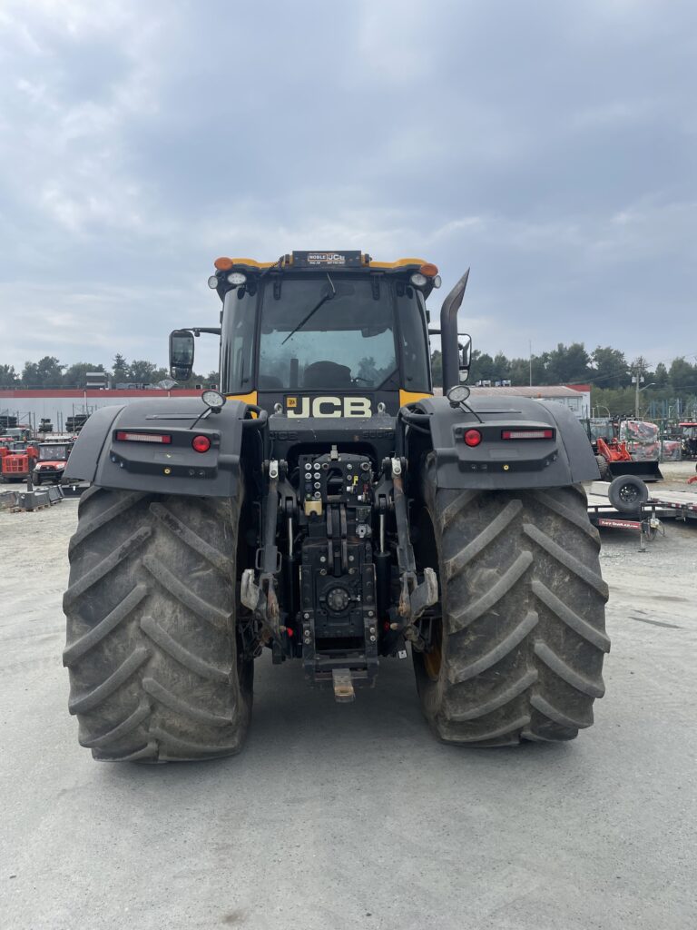 2016 JCB 8330 Fast Trac 5