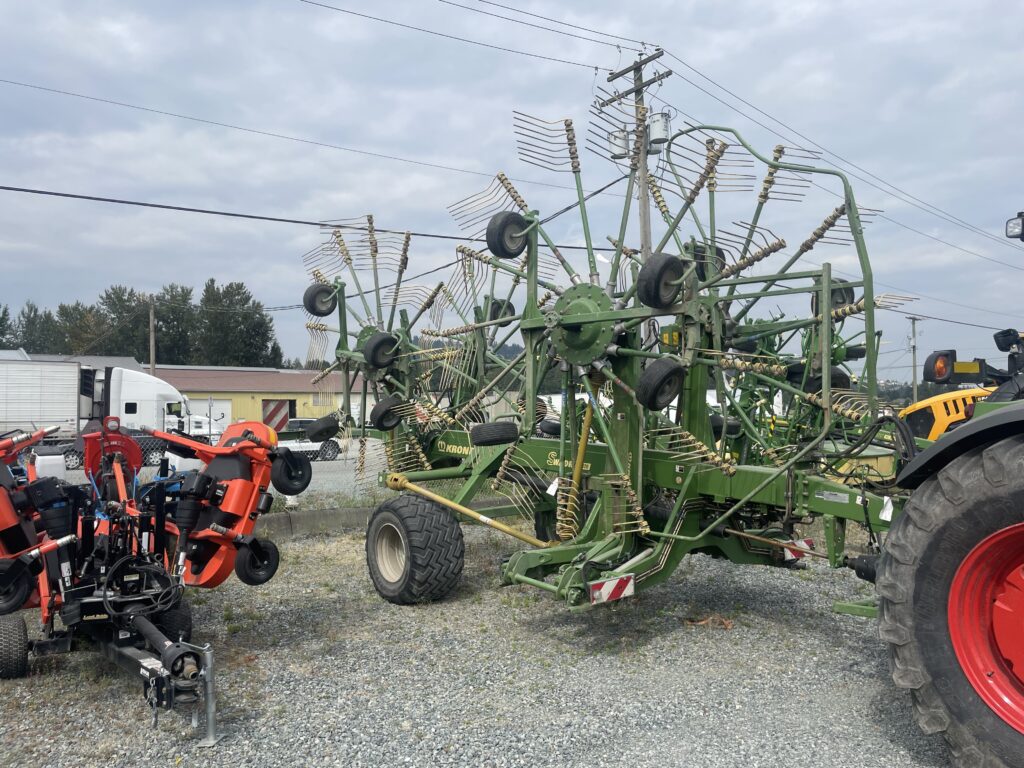 2014 Krone SW1400 4 Basket Rake 1